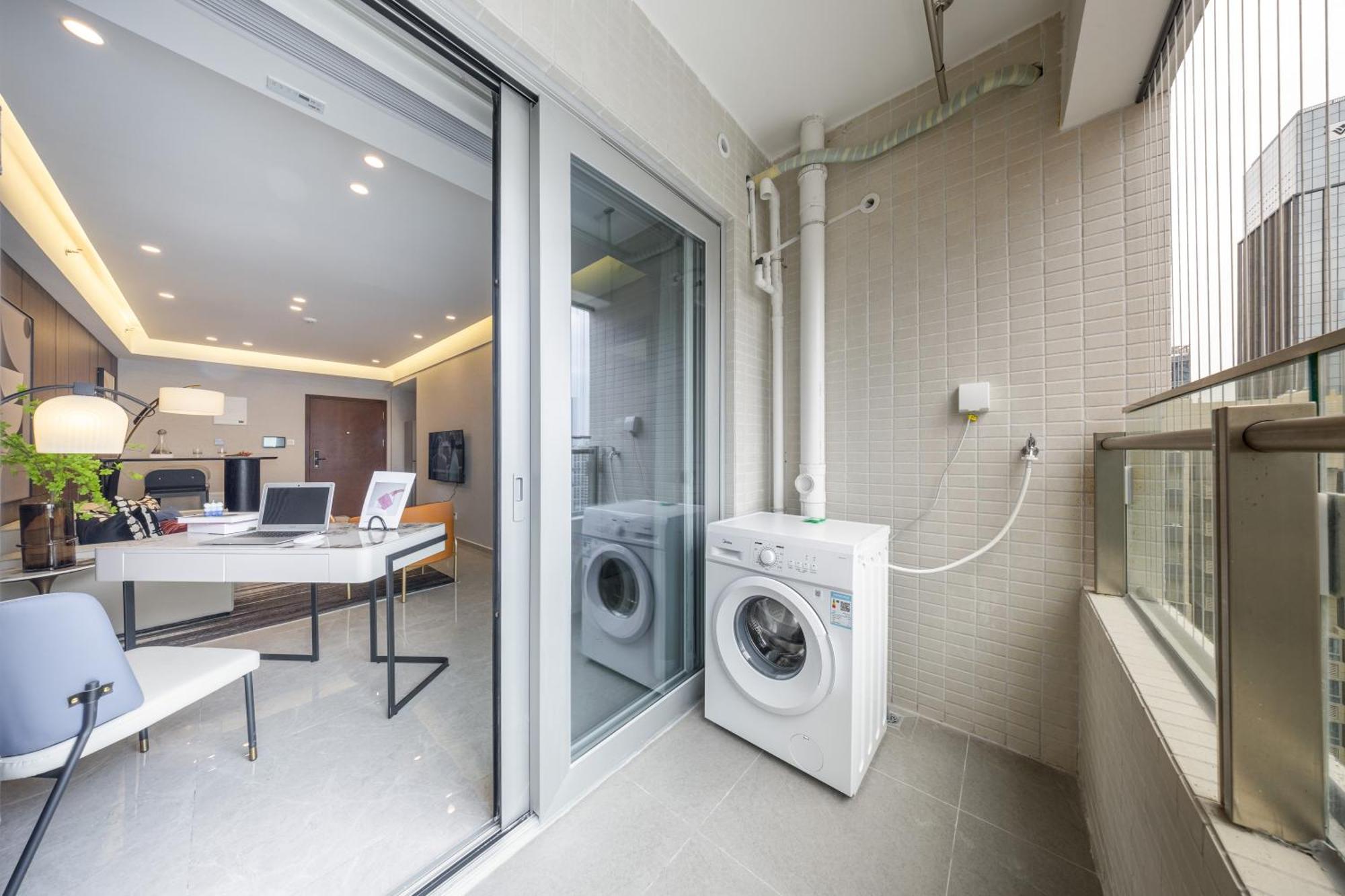 Aparthotel Boruisi Video And Audio Light House - Shenzhen Convention And Exhibition Center Gangxia Metro Station Esterno foto